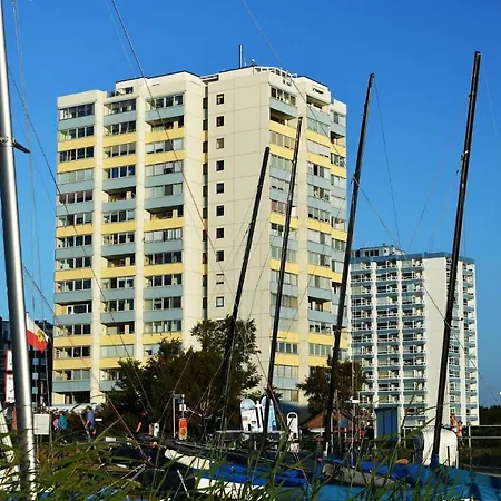 Strandhochhaus Sf07 * クックスハーフェン